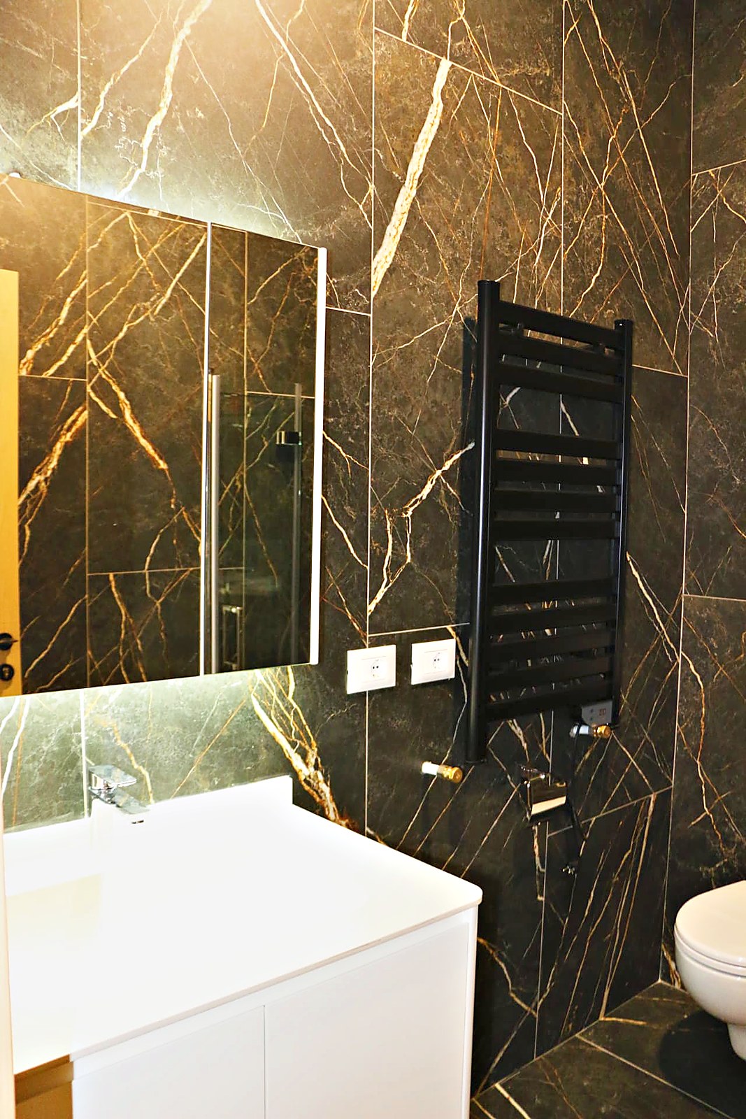 Camera 10 — bagno condiviso, foto 3