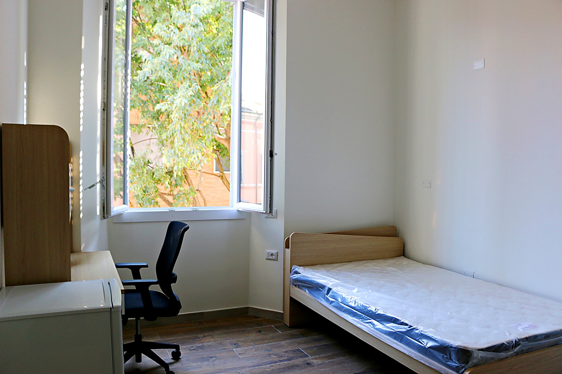 Single student room